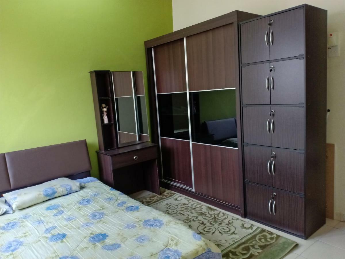 Muslim Dinaim Homestay Tanjong Malim Extérieur photo
